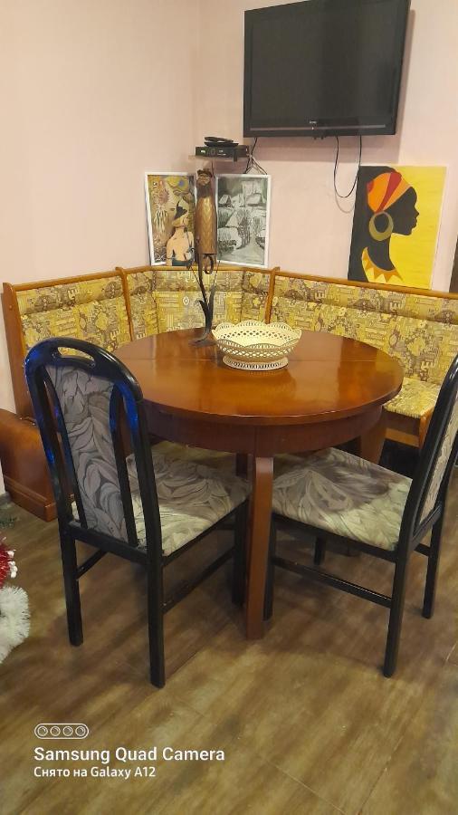 Historical Apartment In City Center Tbilisi Exterior foto